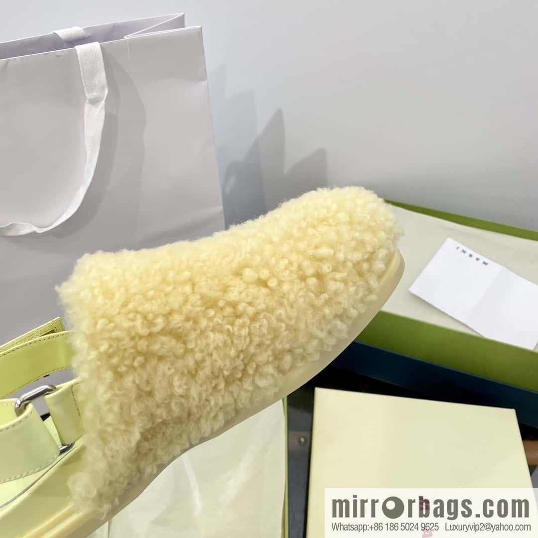 Marni autumn and winter round head fur integrated fluff slippers