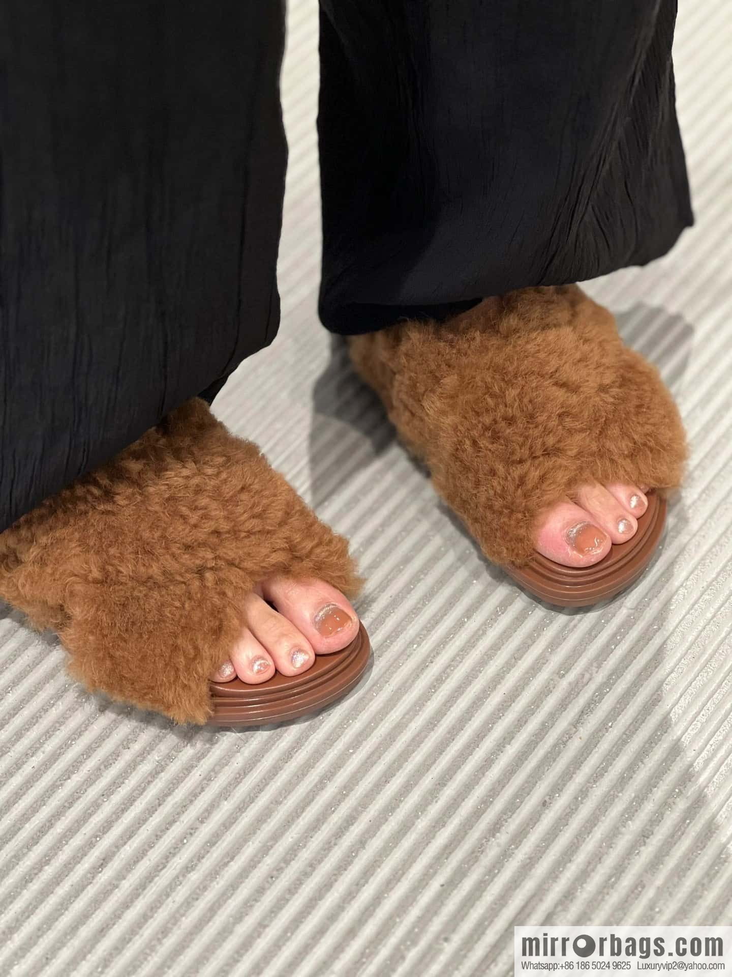 Marni autumn and winter cross-style fur integrated fluff slippers