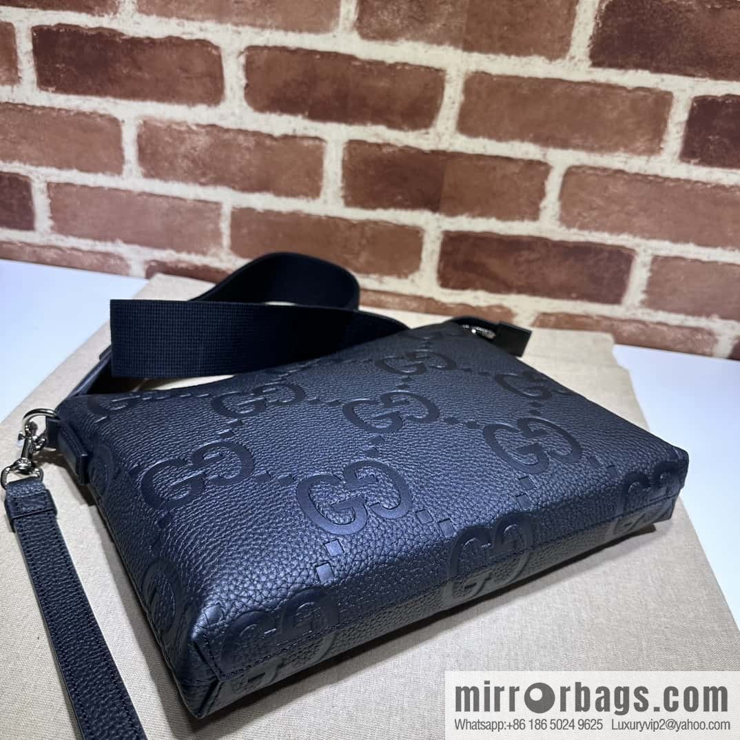GUCCI super double G medium mail carrier bag 696009 grams Li press G