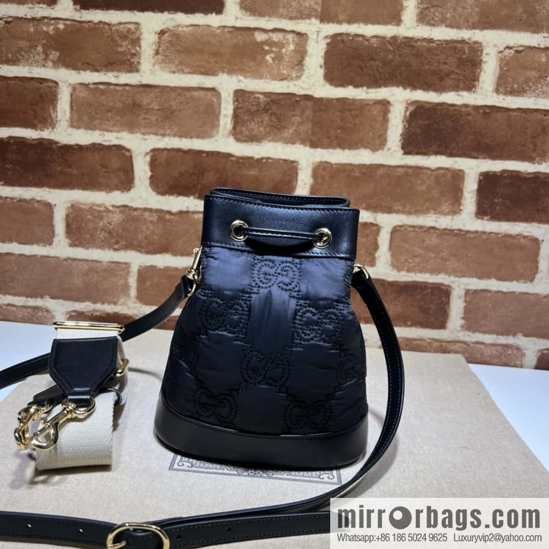 GG Matelassé bucket bag 728231 g nylon