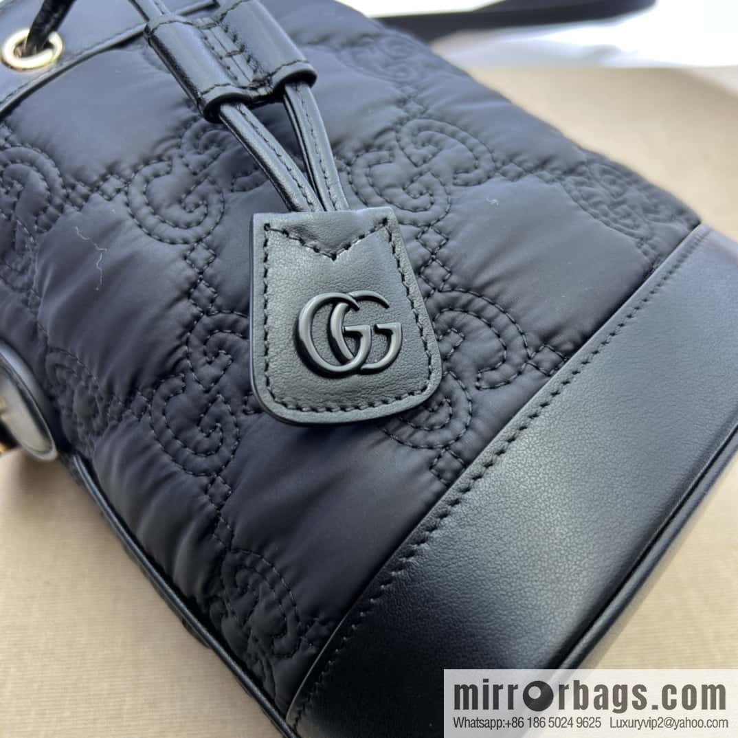 GG Matelassé bucket bag 728231 g nylon