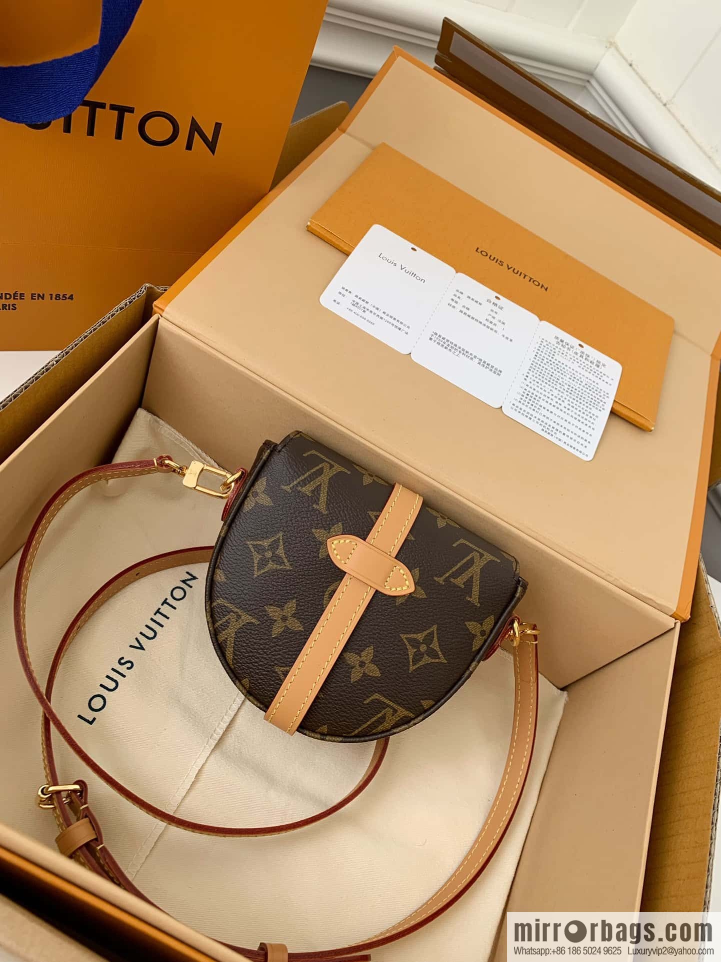 LV M46643 Micro Chantilly