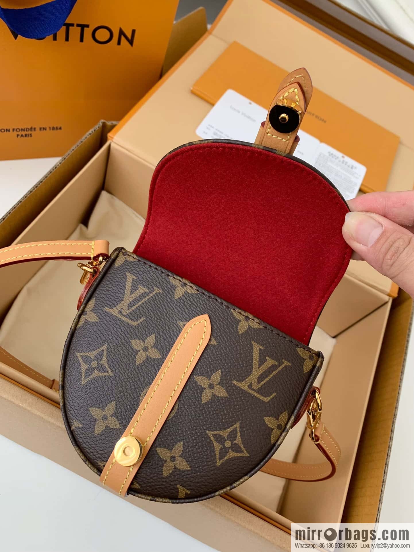 LV M46643 Micro Chantilly