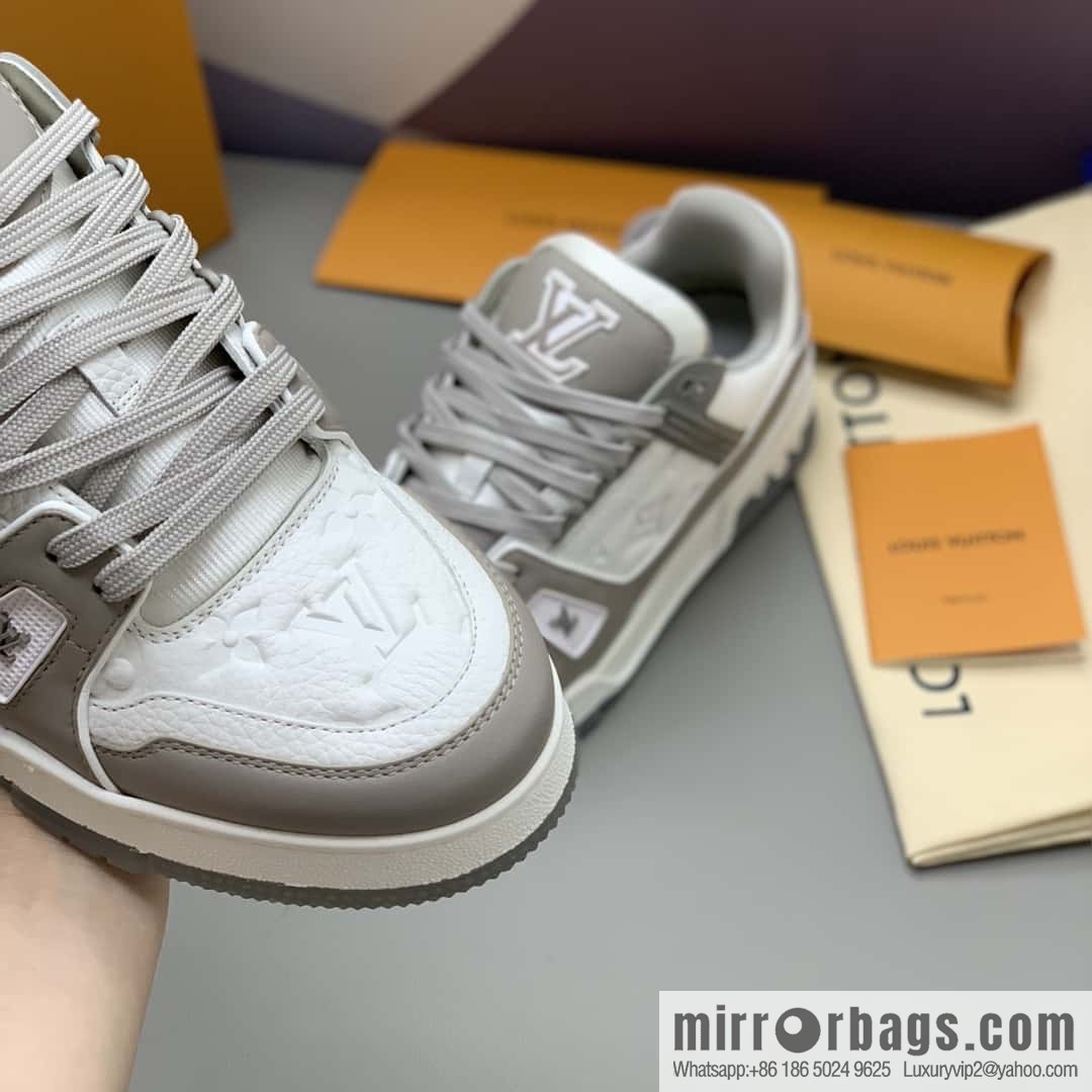 LV calfskin, men's sports and leisure shoes