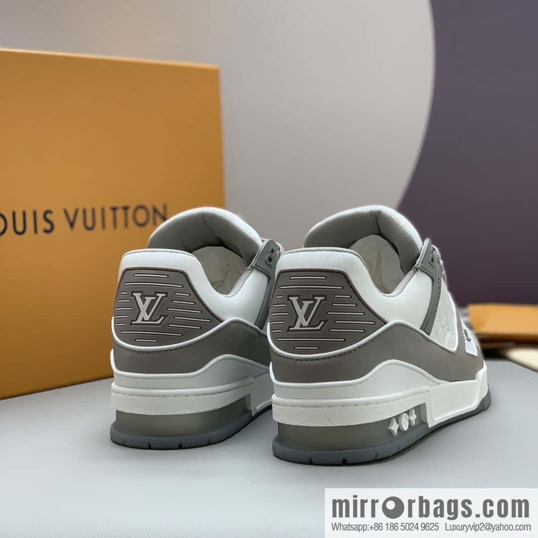 LV calfskin, men's sports and leisure shoes