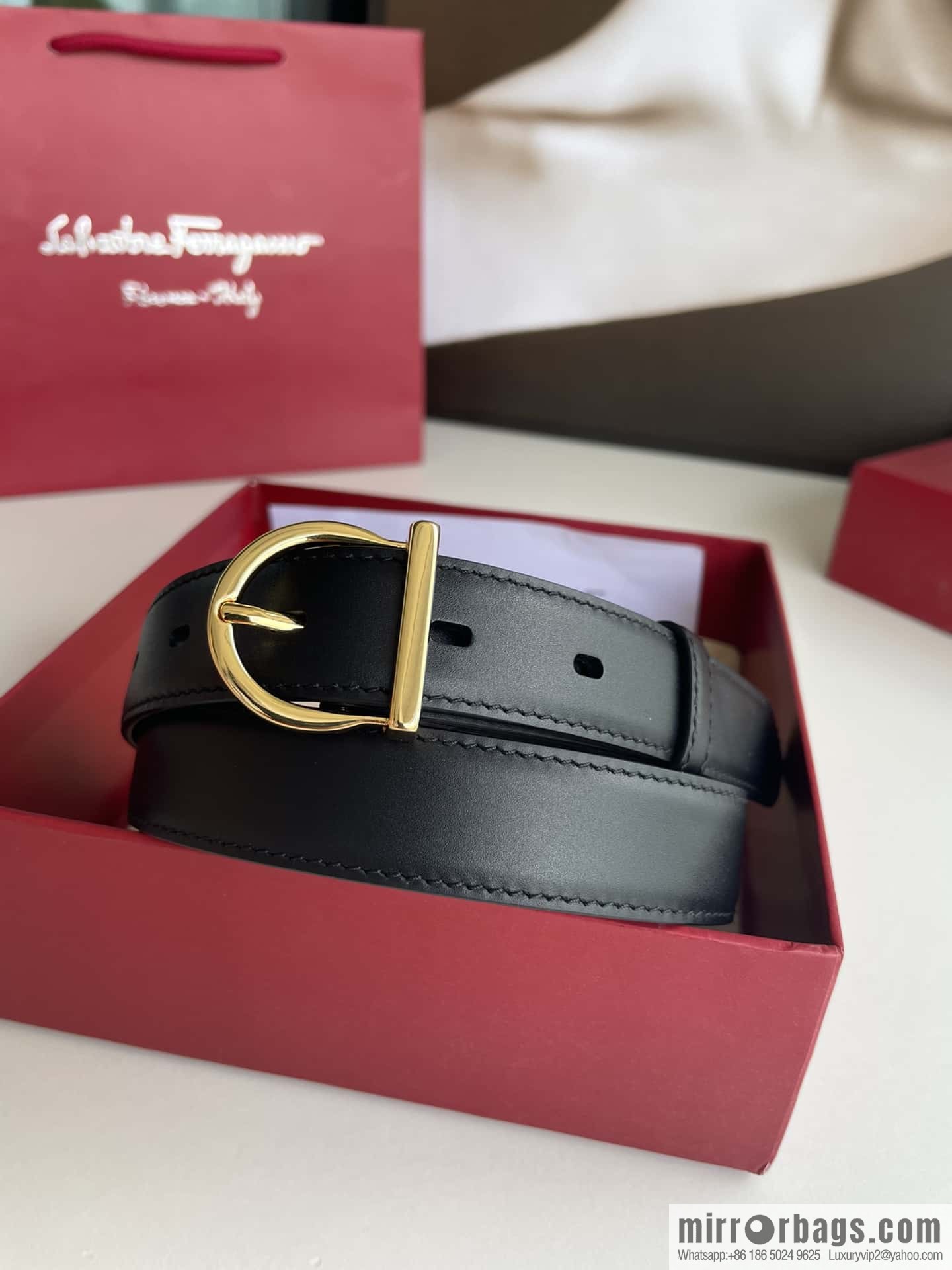 Ferragamo, Women's 2.5cm Needle Calfskin Belt