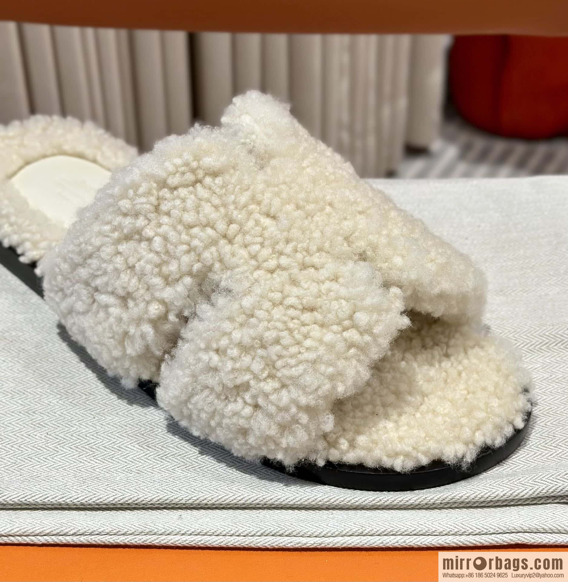 Hermès imported lamb wool lzmir series men's sandals