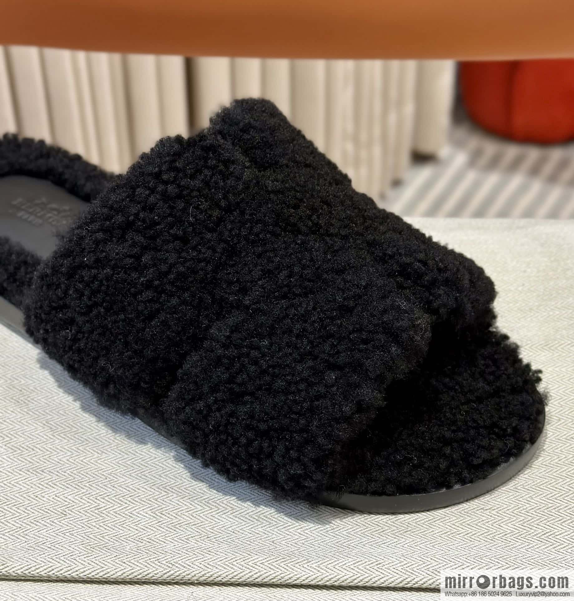 Hermès imported lamb wool lzmir series men's sandals