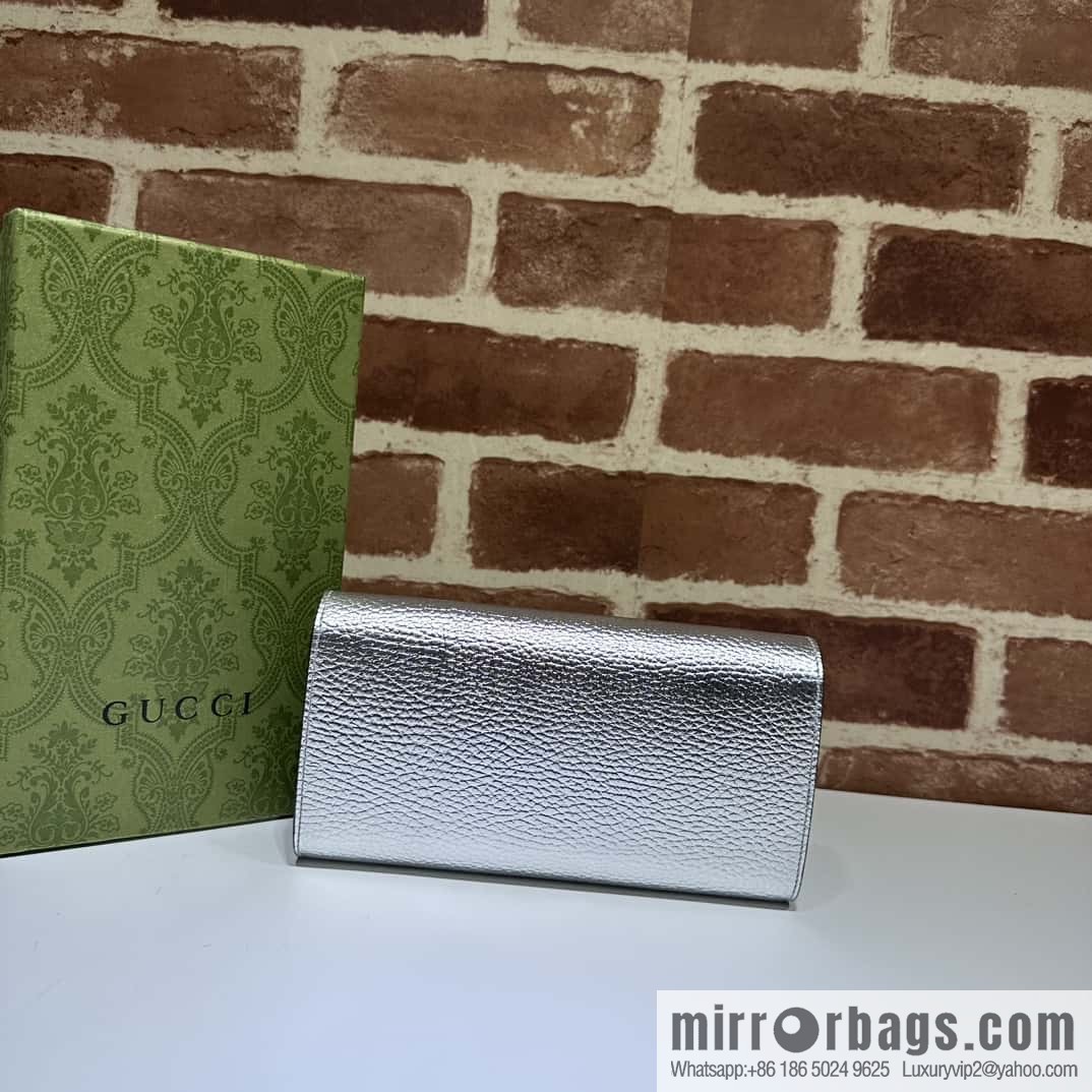 GUCCI GG Marmont series long wallet 456116 silver