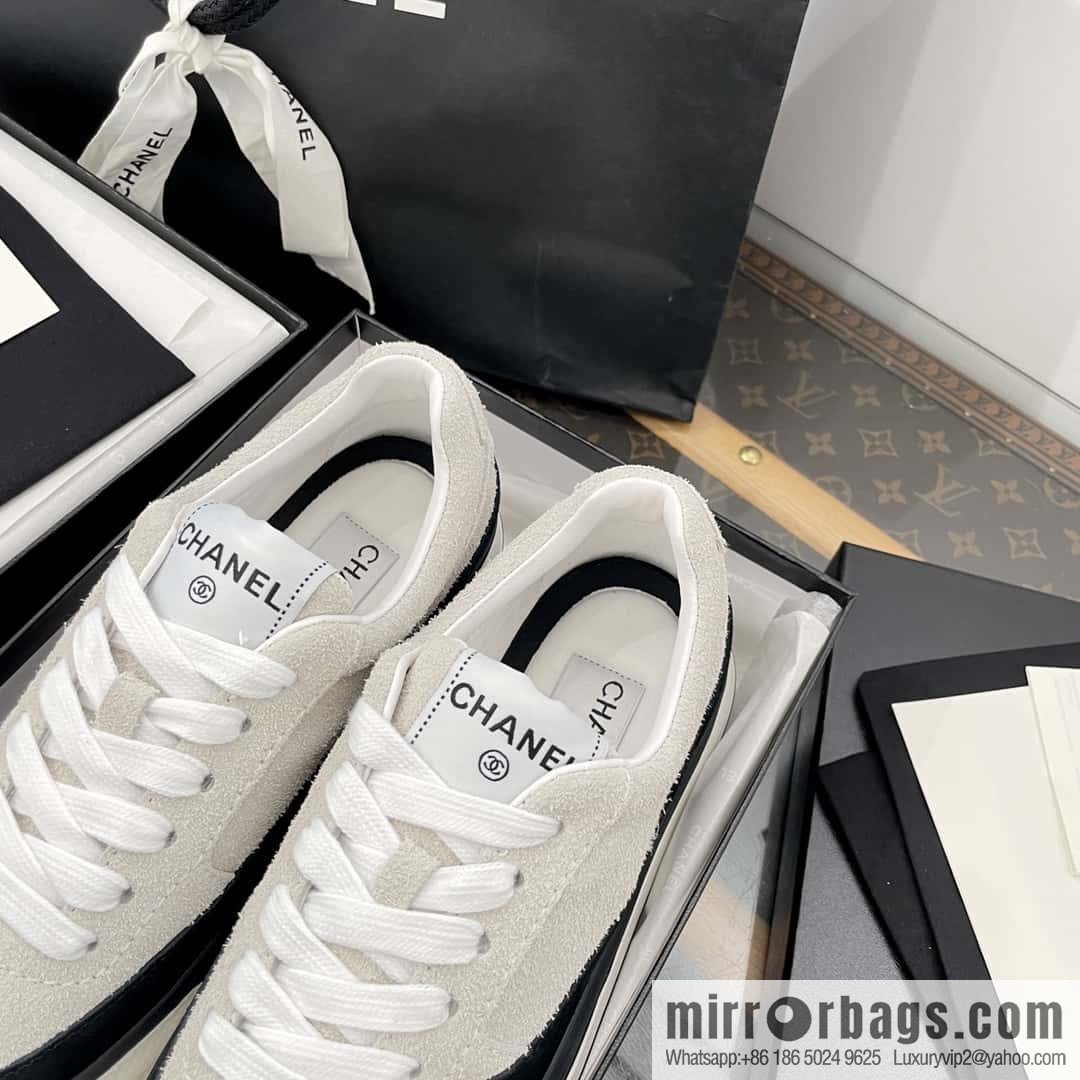 CHANEL Xiaoxiang Thick-soled heightening casual sports board shoes