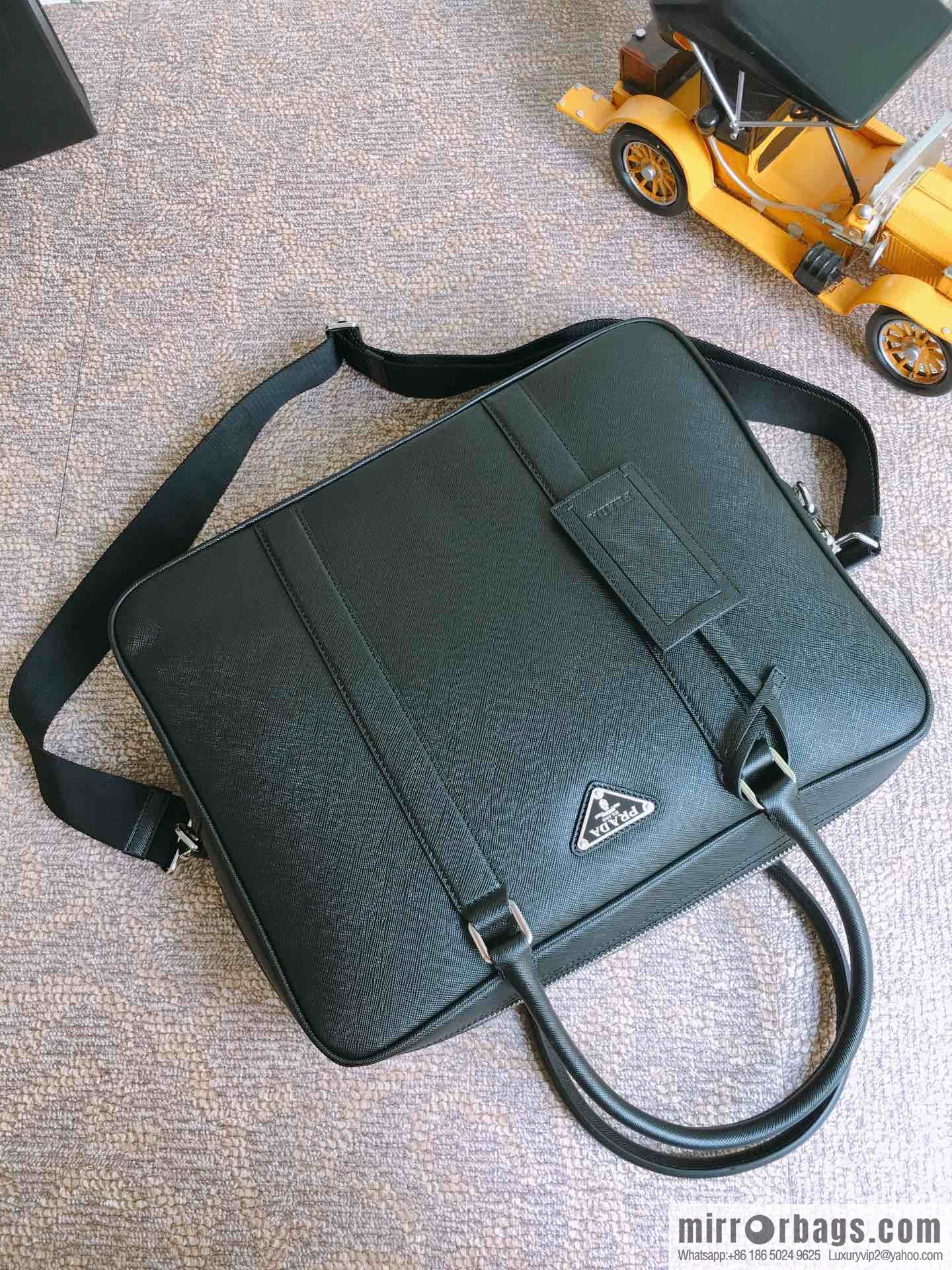 PRADA imported cross pattern leather briefcase 0661