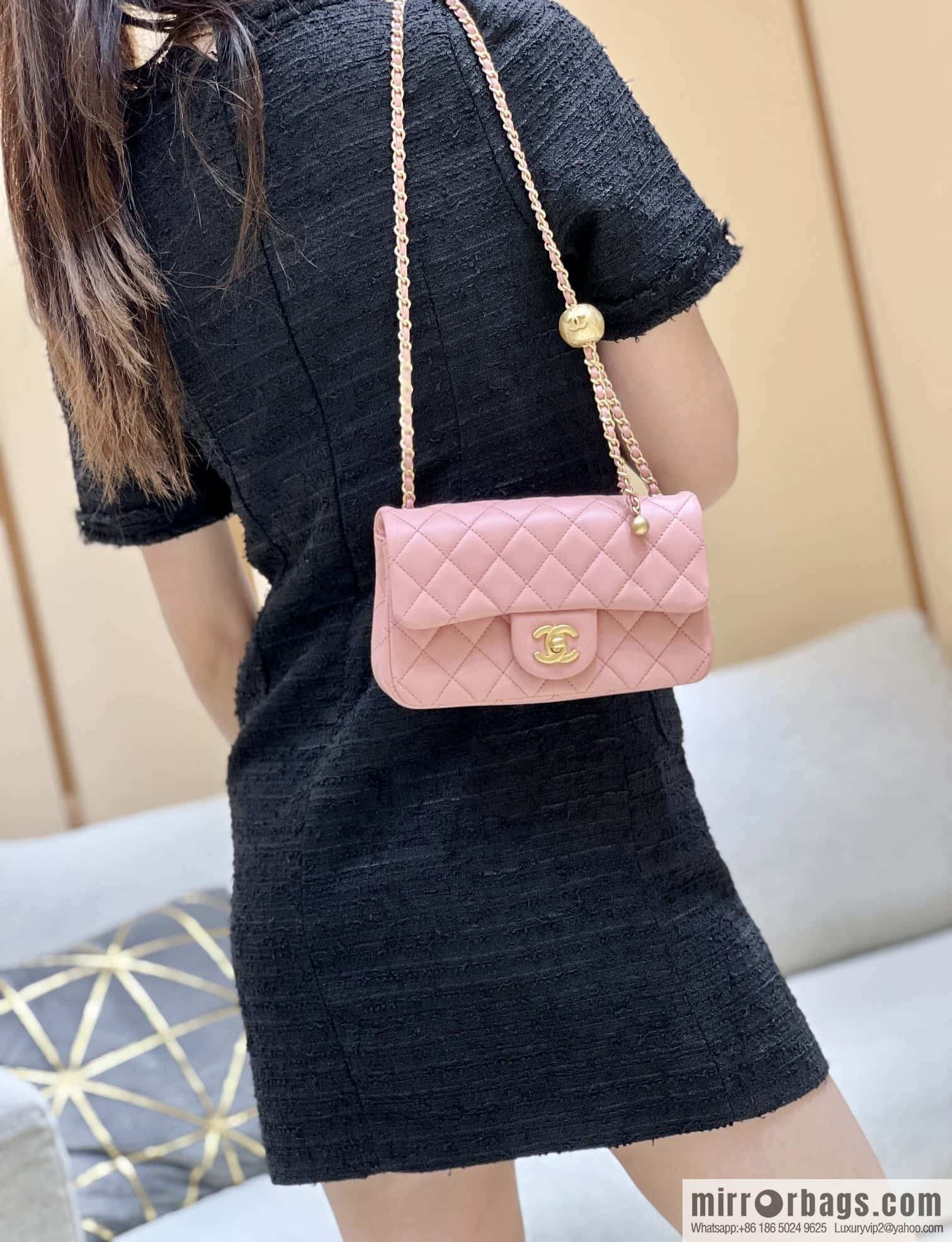 CHANEL 23K new color, pure original small gold ball, large mini20cm AS1787