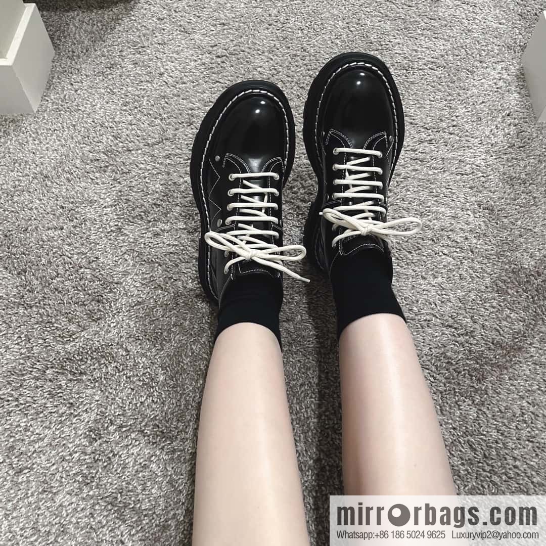 Alexander McQueen, classic Martin boots