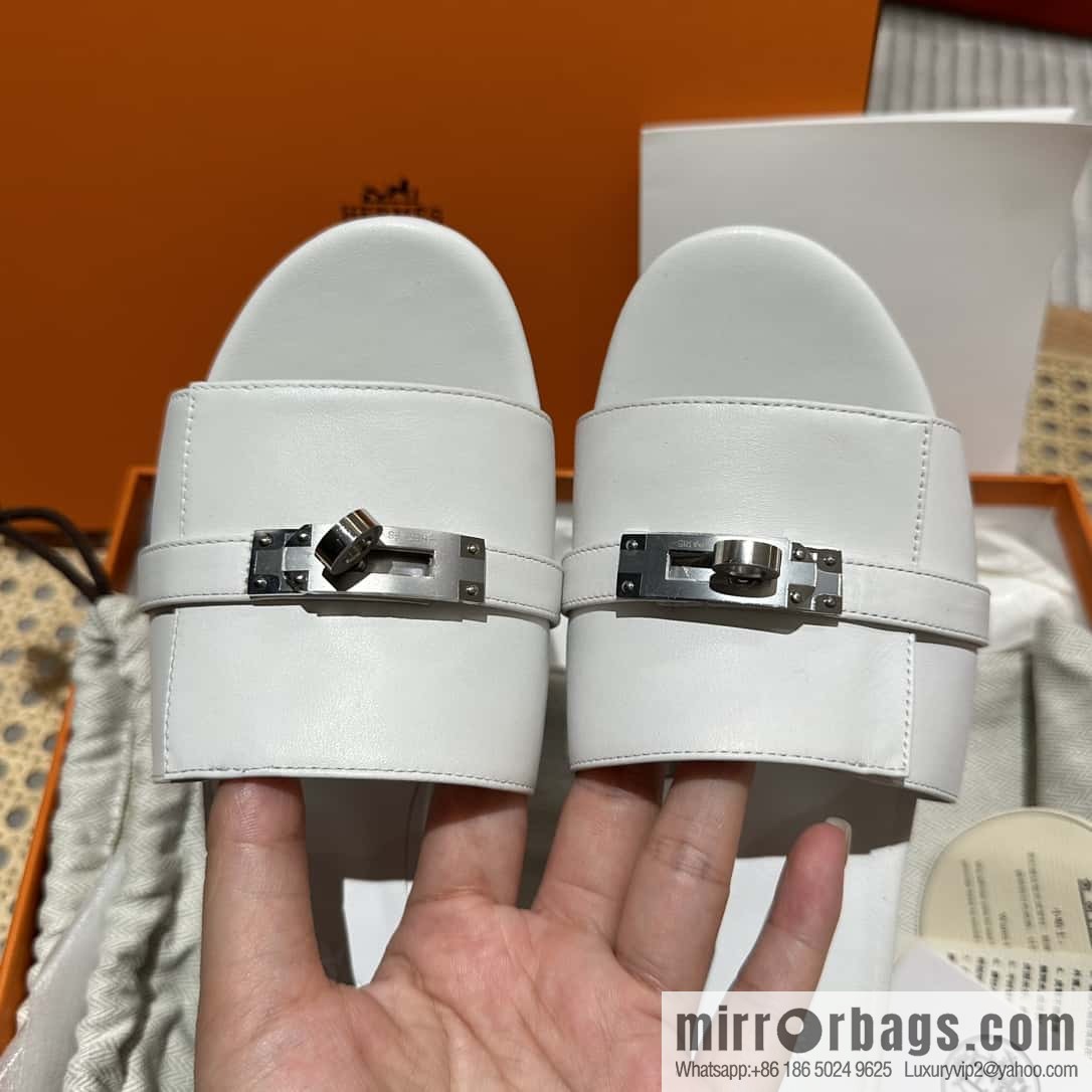 Hermès 2023 latest Kelly buckle heels