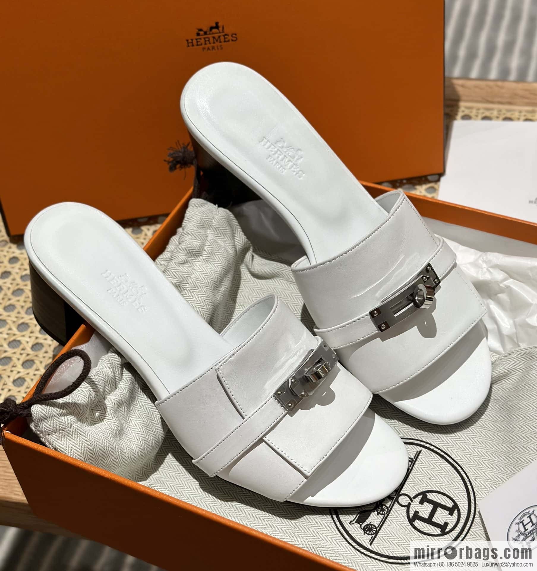 Hermès 2023 latest Kelly buckle heels