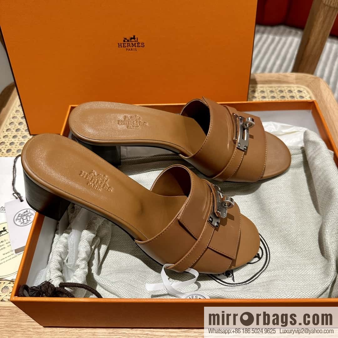 Hermès 2023 latest Kelly buckle heels