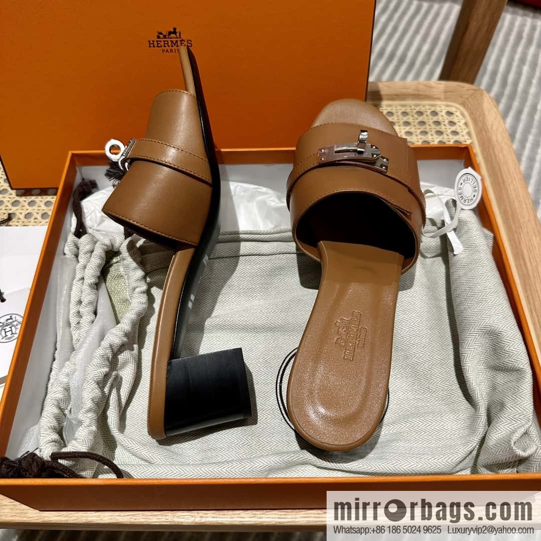 Hermès 2023 latest Kelly buckle heels