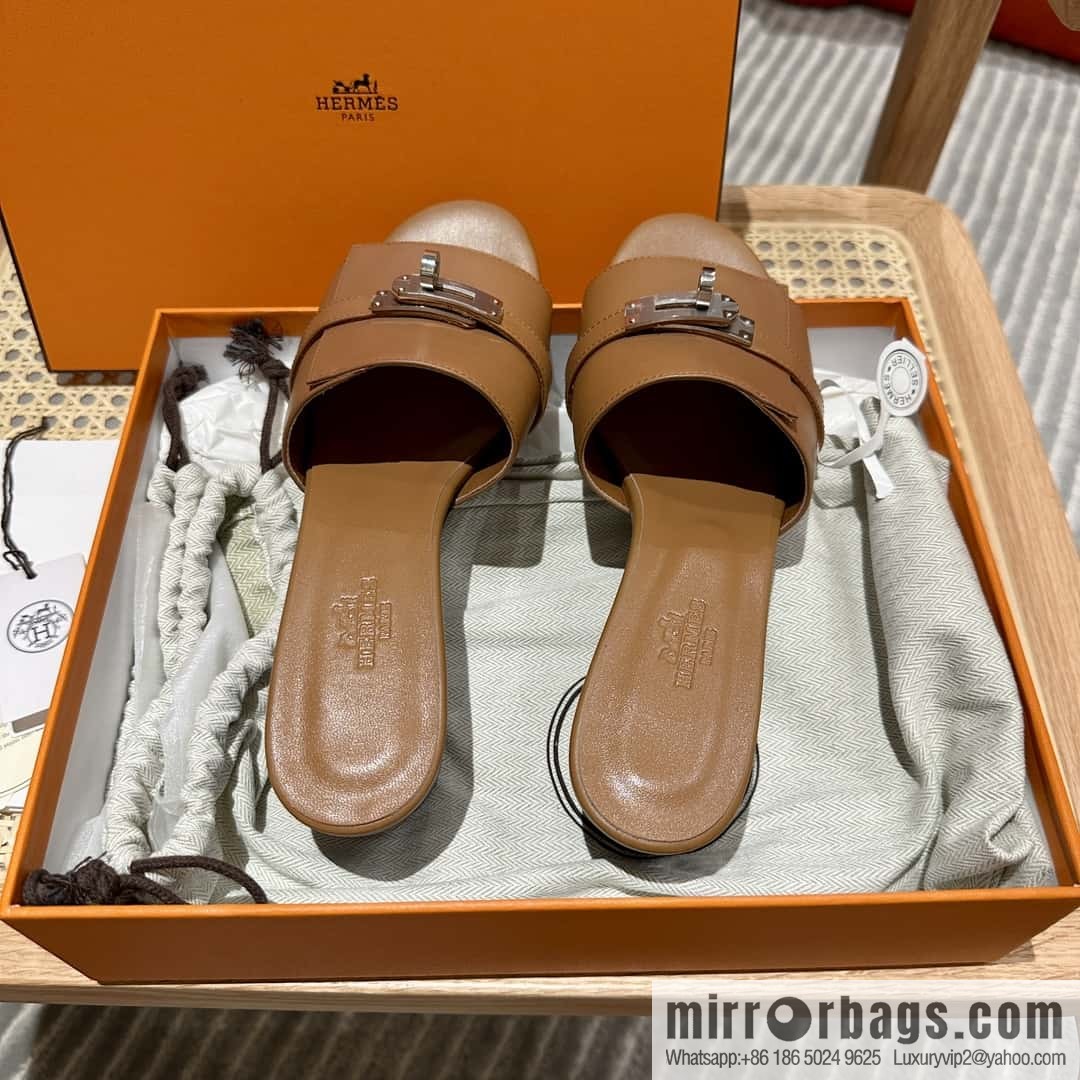 Hermès 2023 latest Kelly buckle heels