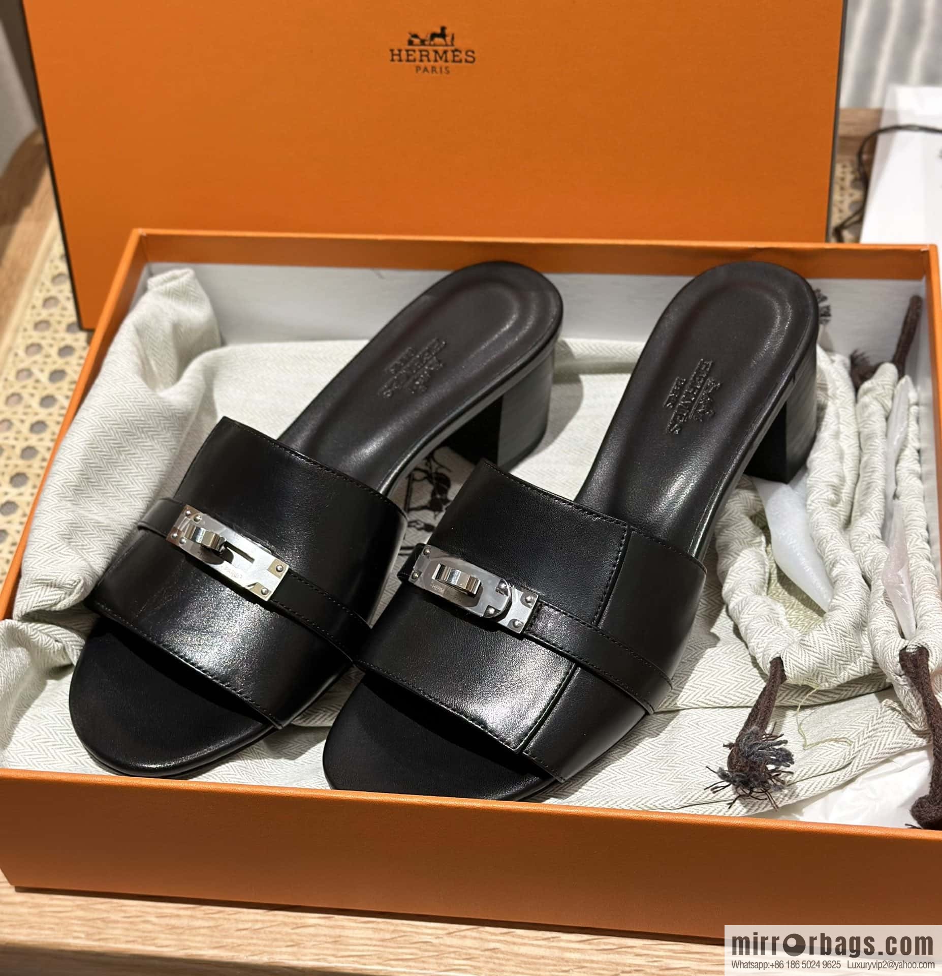 Hermès 2023 latest Kelly buckle heels