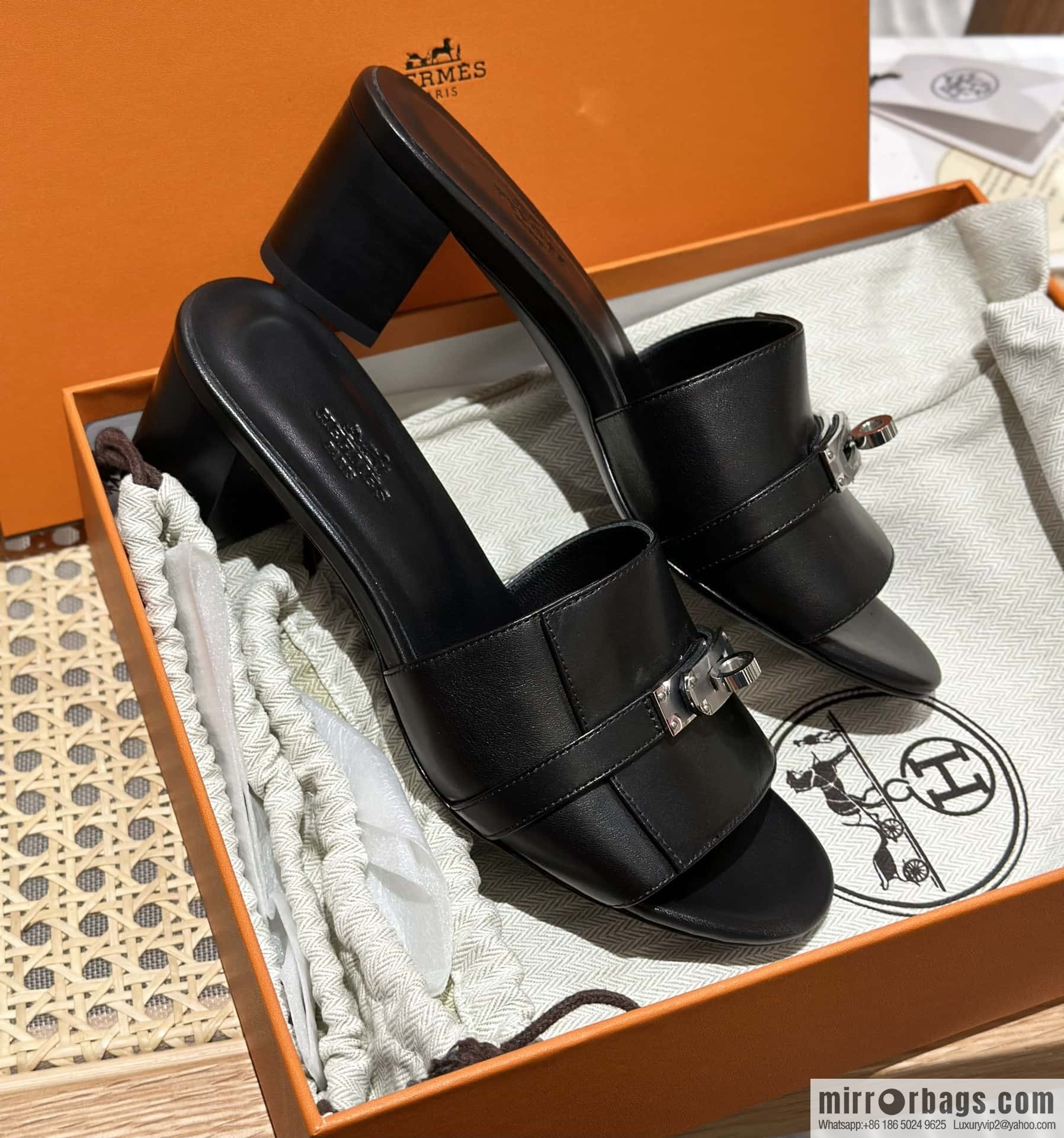 Hermès 2023 latest Kelly buckle heels