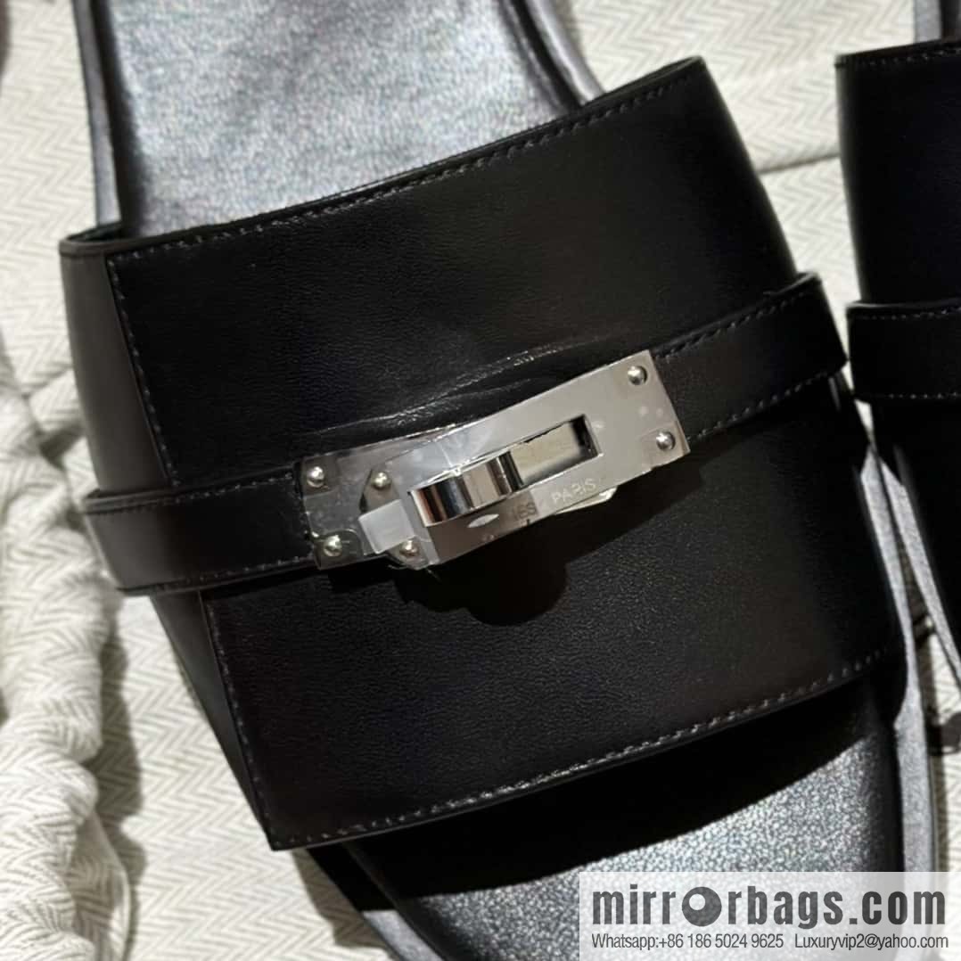 Hermès 2023 Latest Kelly Button Slippers