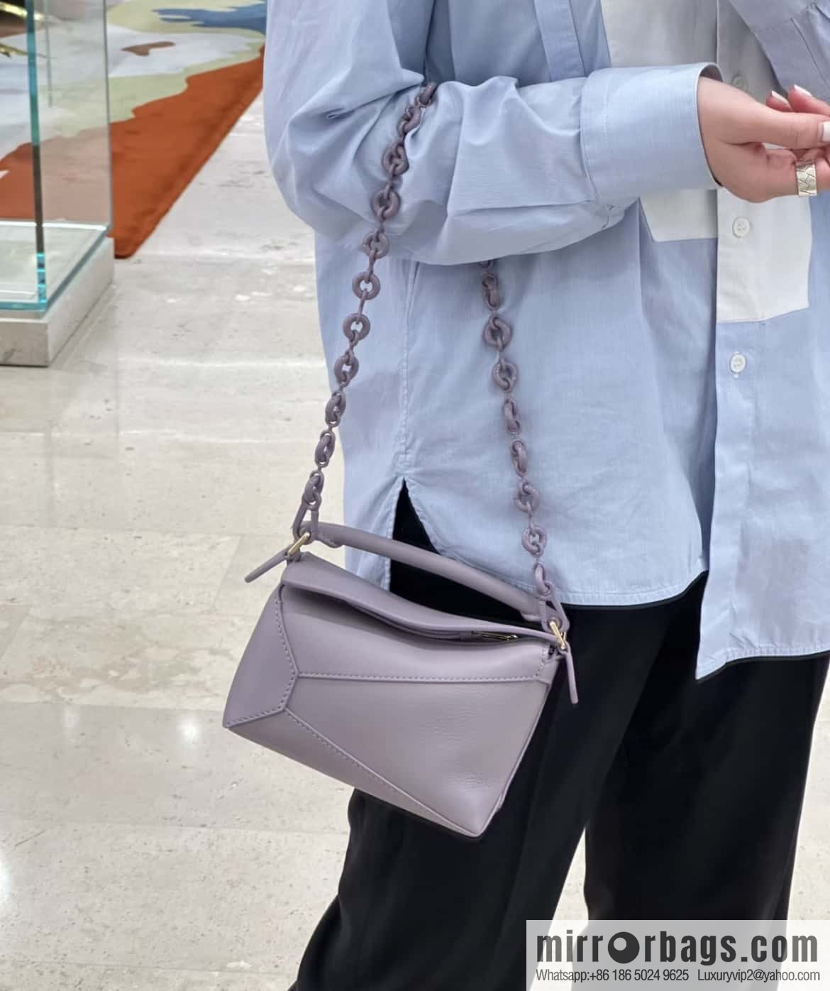 LOEWE puzzle geometric bag 18cm taro purple 0680