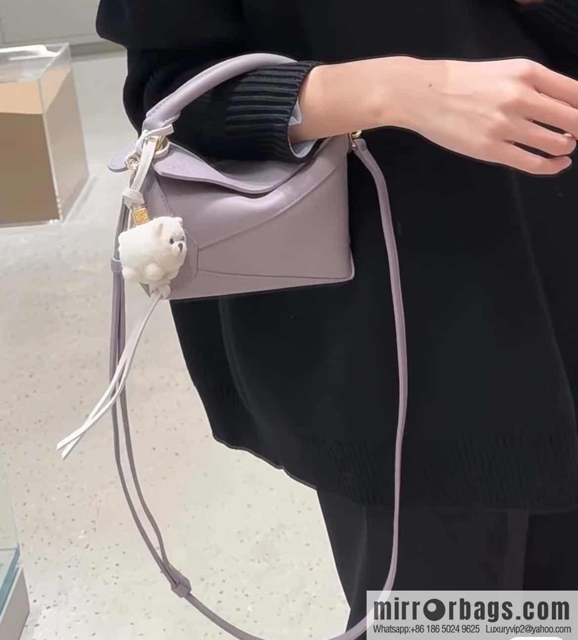 LOEWE puzzle geometric bag 18cm taro purple 0680