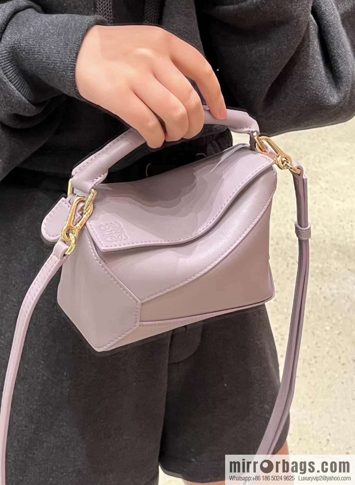 LOEWE puzzle geometric bag 18cm taro purple 0680