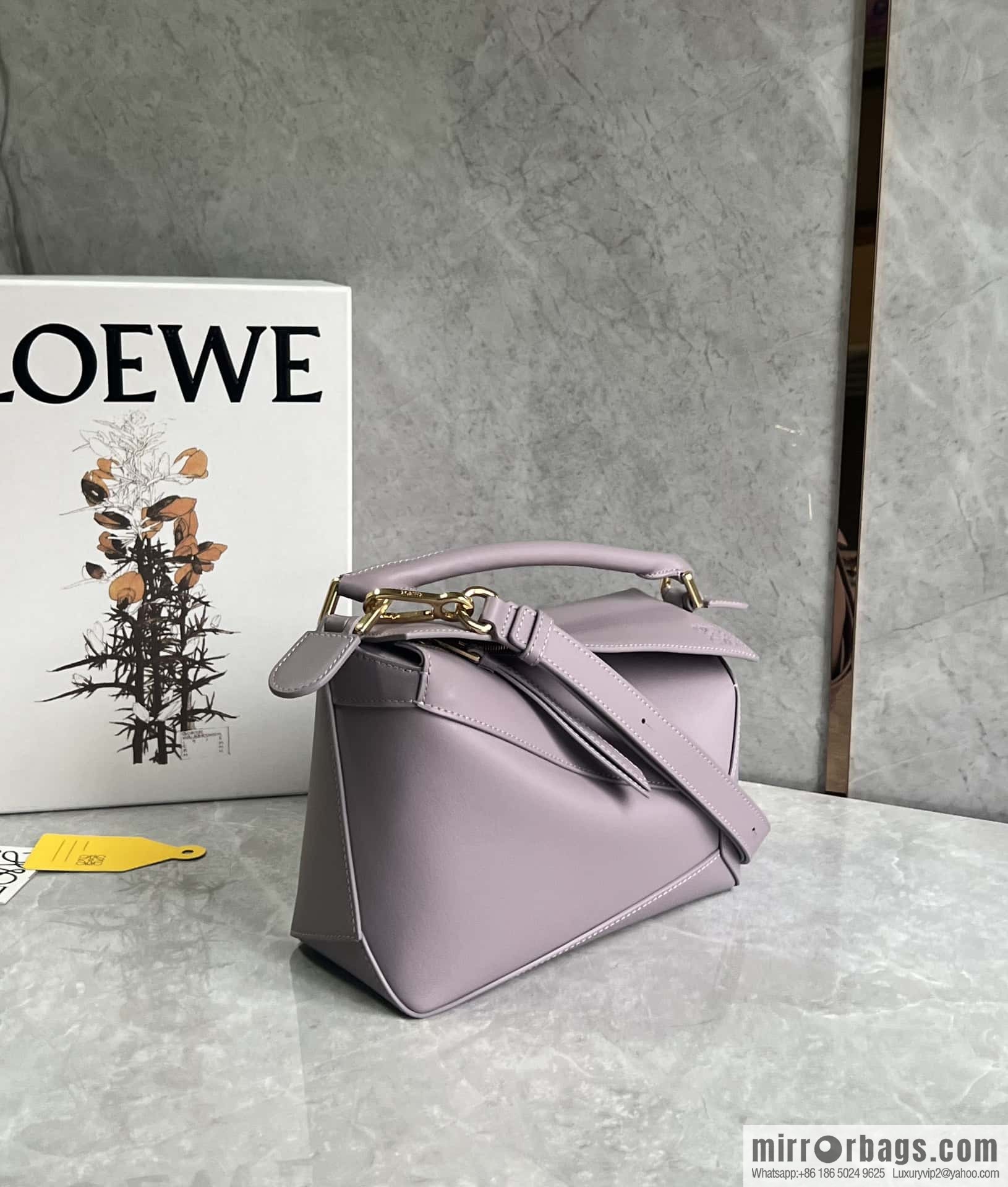 LOEWE puzzle geometric bag 24cm taro purple 0681