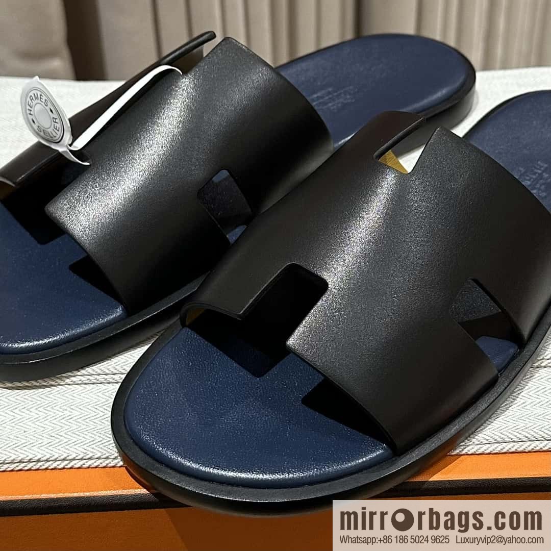 Hermès men's plain-weave slippers