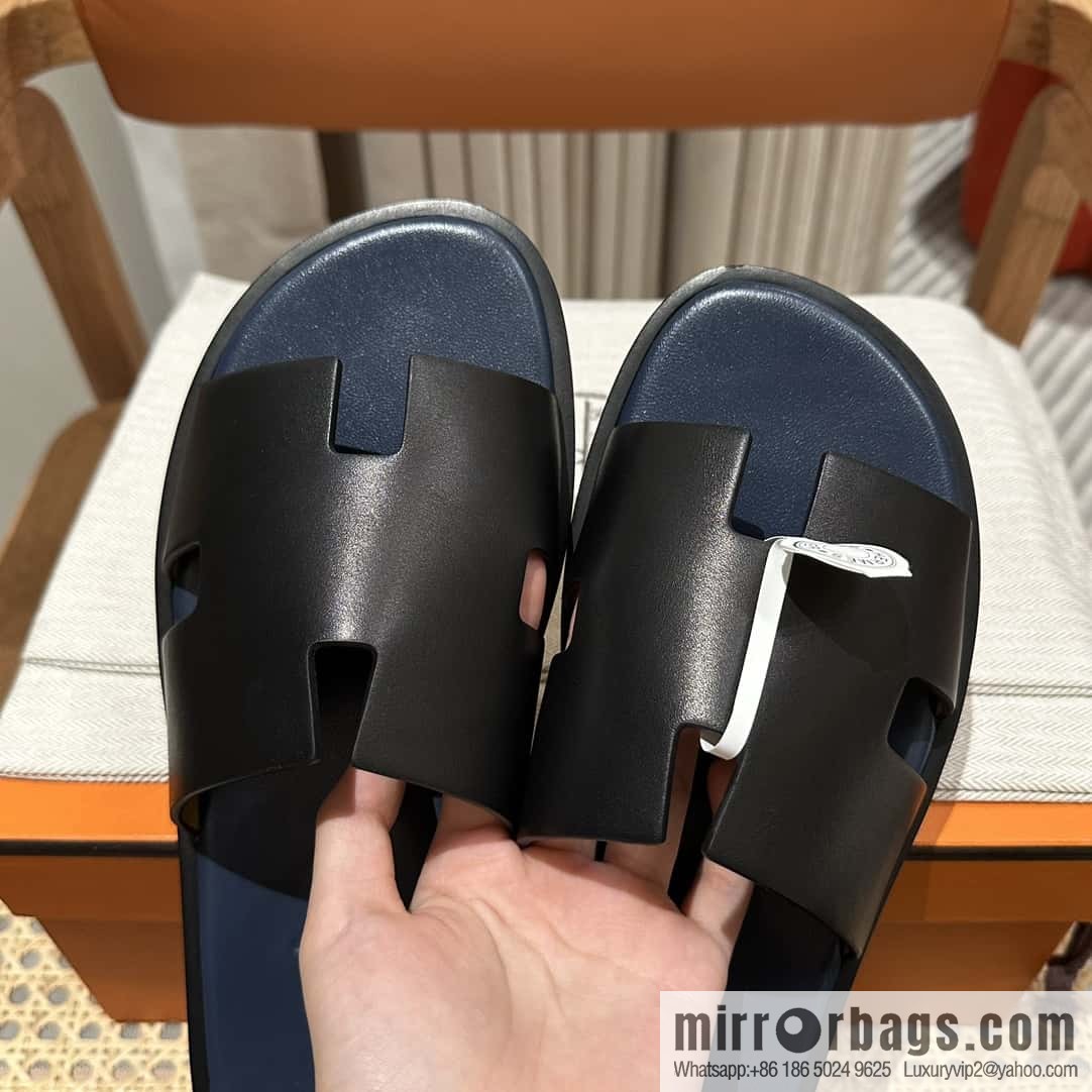 Hermès men's plain-weave slippers