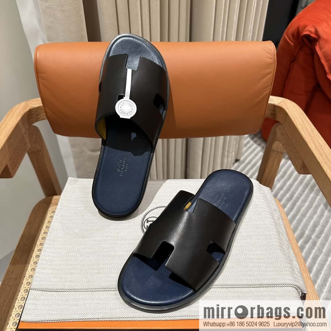 Hermès men's plain-weave slippers