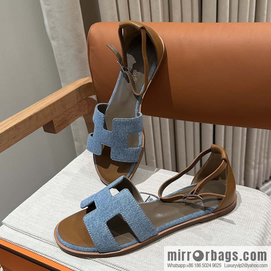 Hermès mouth Italian cowhide, new small sandals