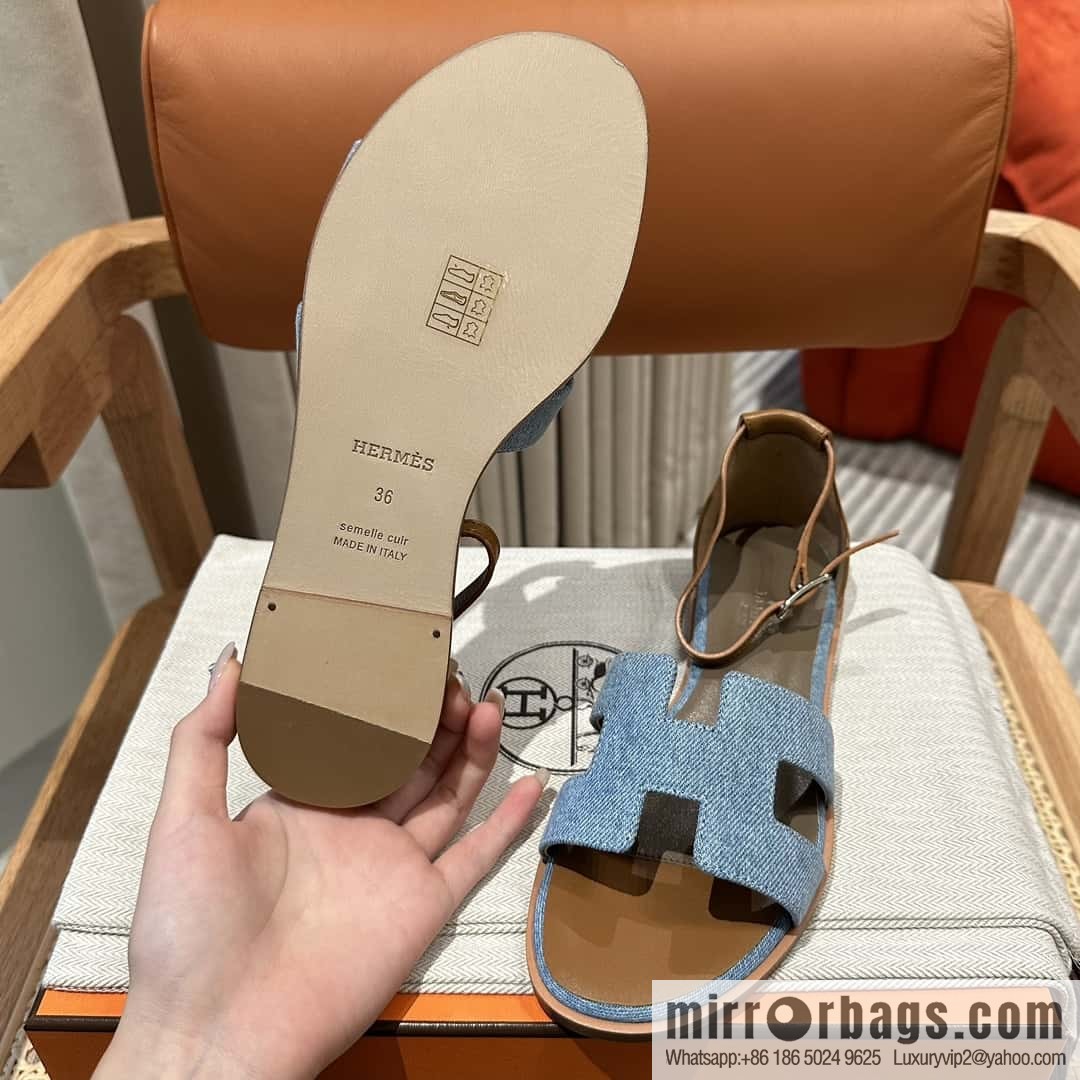 Hermès mouth Italian cowhide, new small sandals