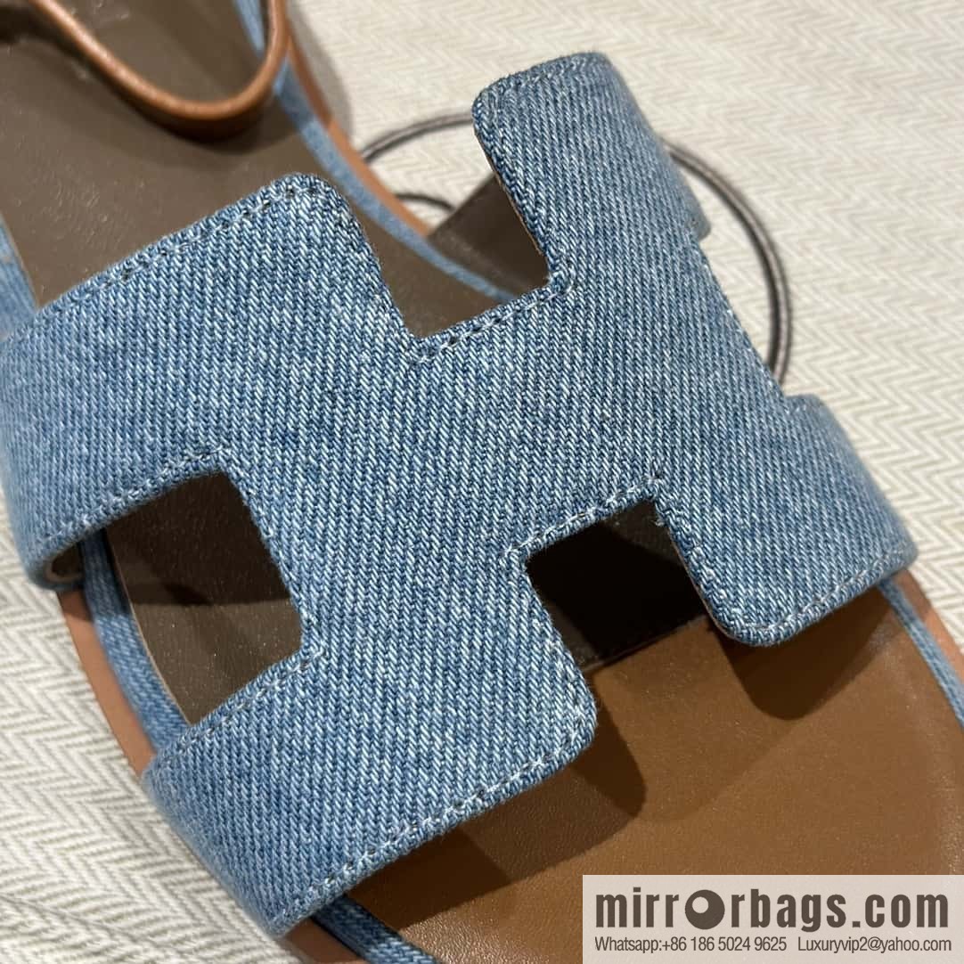 Hermès mouth Italian cowhide, new small sandals