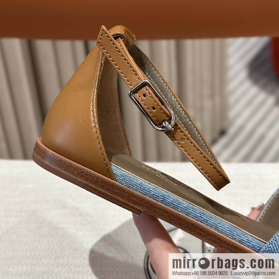 Hermès mouth Italian cowhide, new small sandals