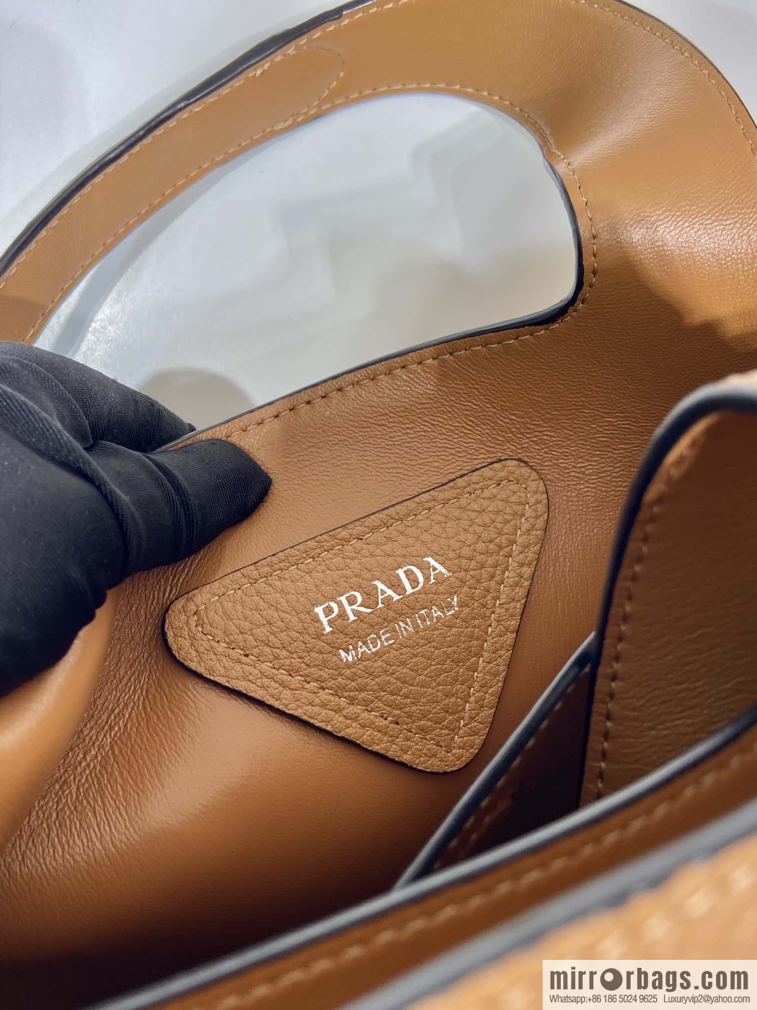 PRADA new bucket bag 1BG335