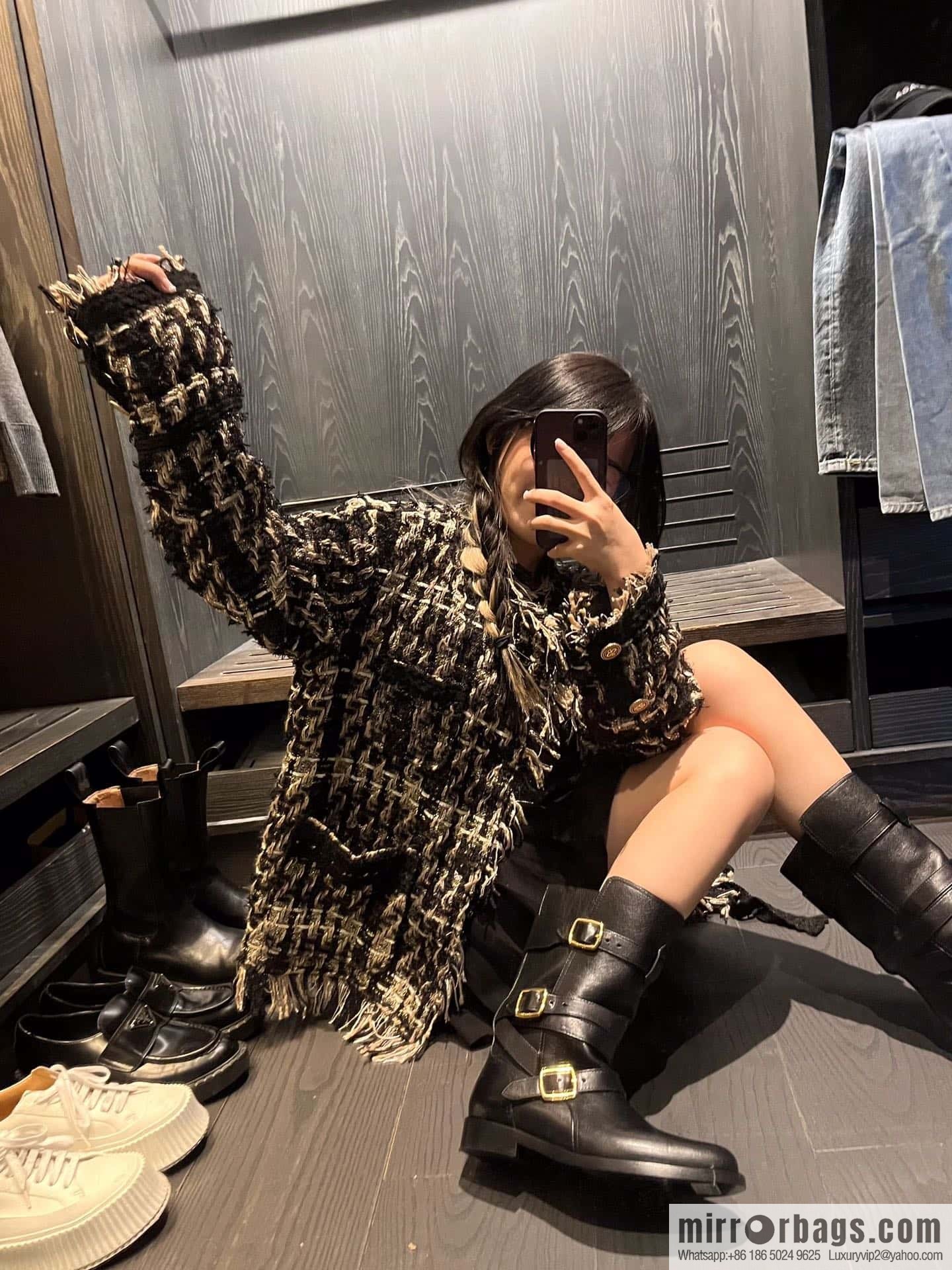 CELINE Vegetable Tanned Cow Leather Medium Tube Lace-Up Locomotive Boots