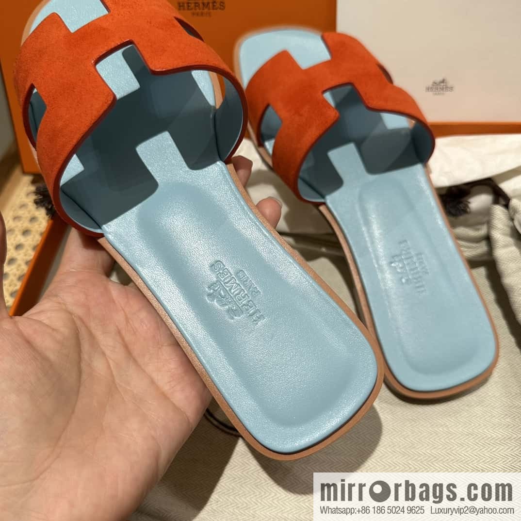 Hermès leather outsole H slippers, color matching