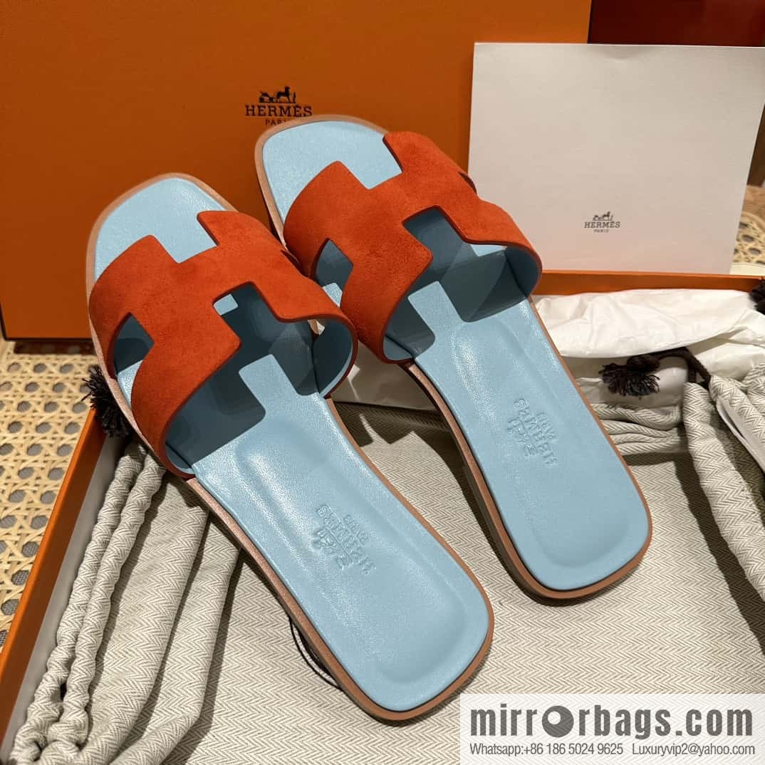 Hermès leather outsole H slippers, color matching