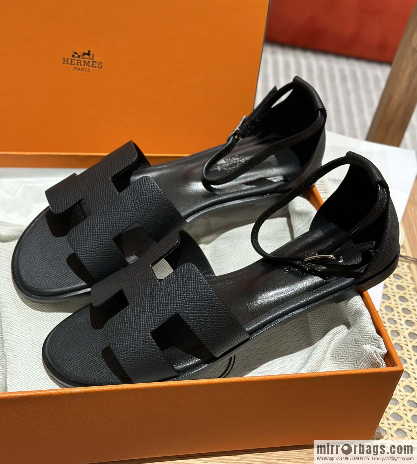 Hermès imported Italian cowhide, new small sandals