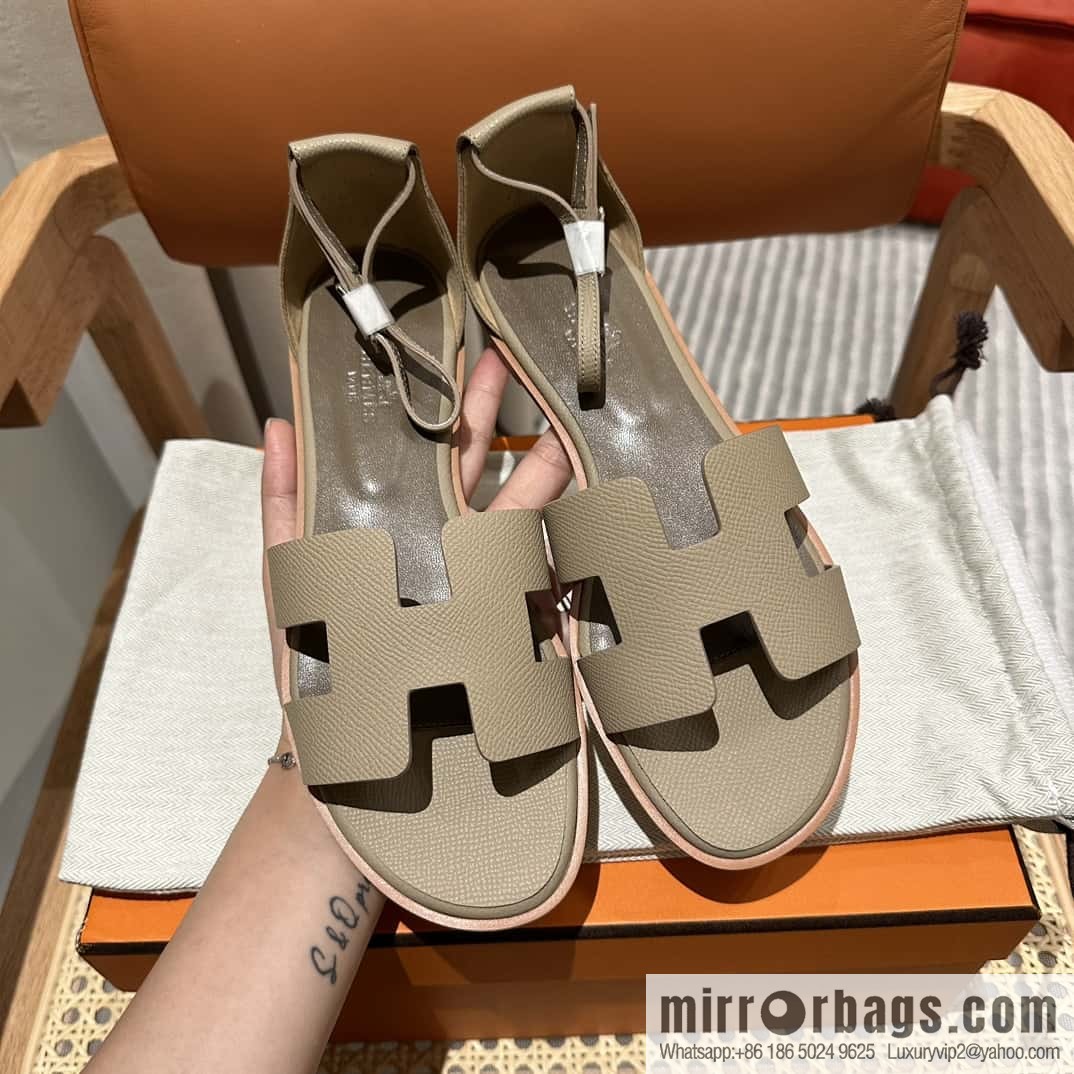 Hermès imported Italian cowhide, new small sandals