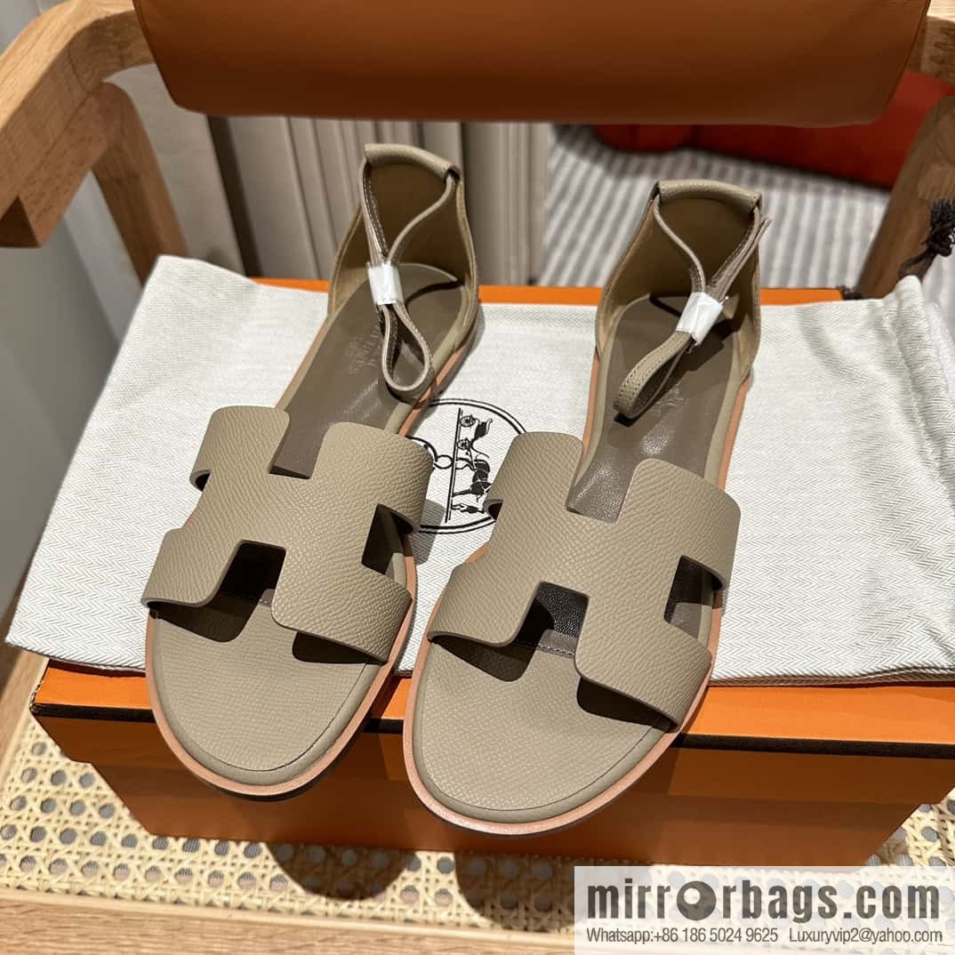 Hermès imported Italian cowhide, new small sandals