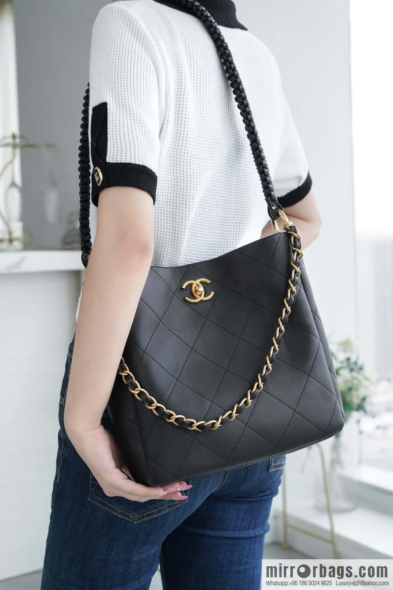 CHANEL 23A new HOBO hippie bag AS4210 black