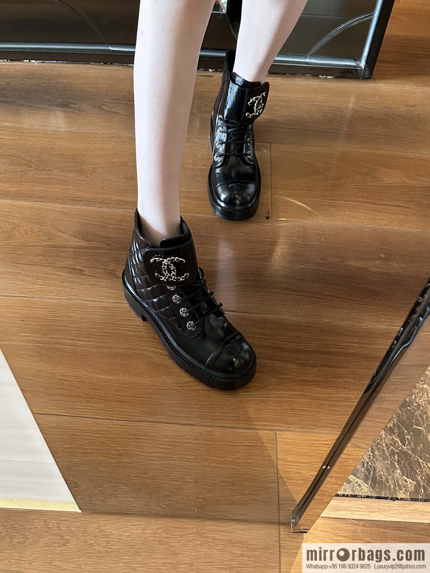CHANEL Xiaoxiang autumn and winter classic diamond Martin boots