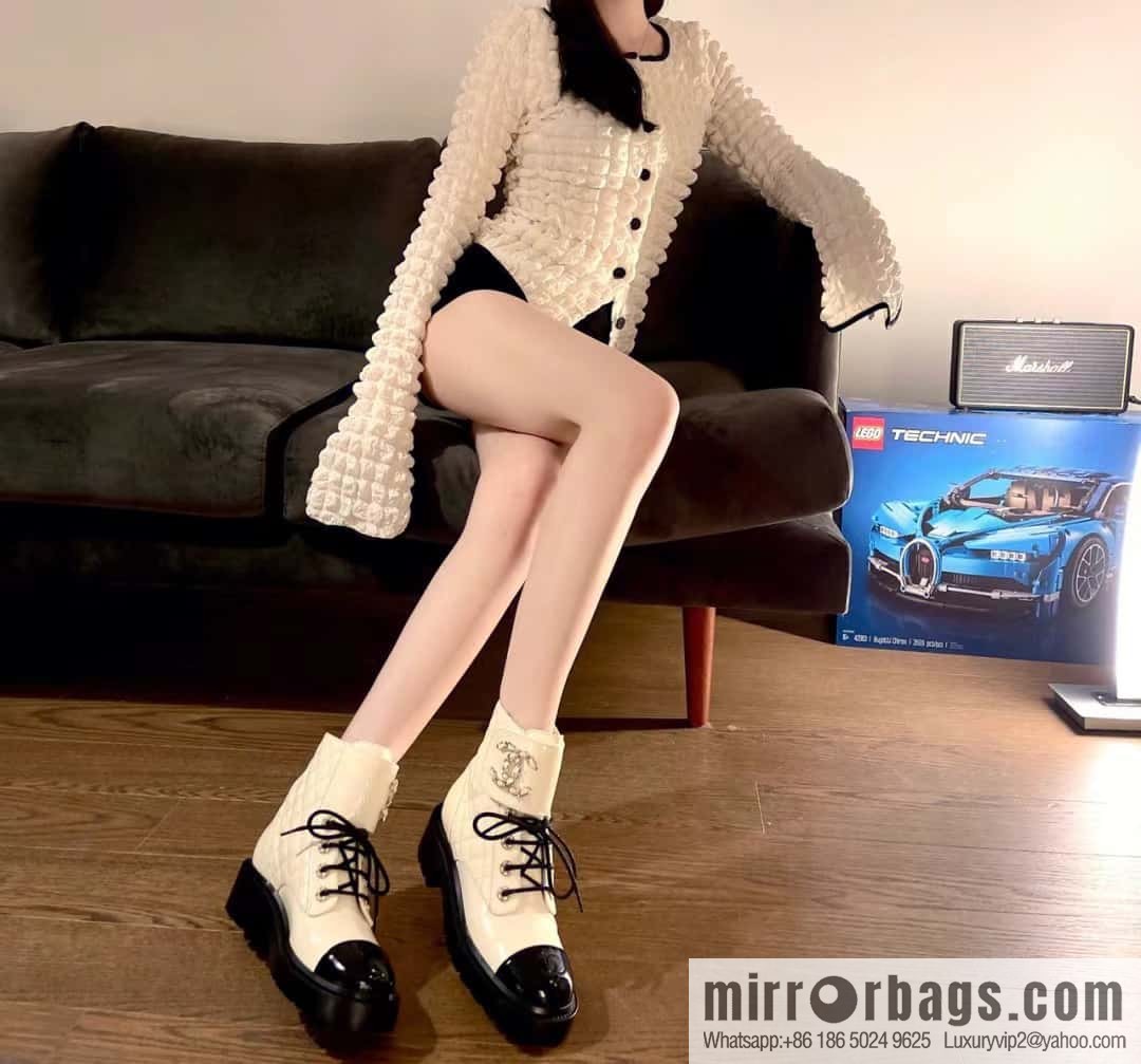 CHANEL Xiaoxiang autumn and winter classic diamond Martin boots