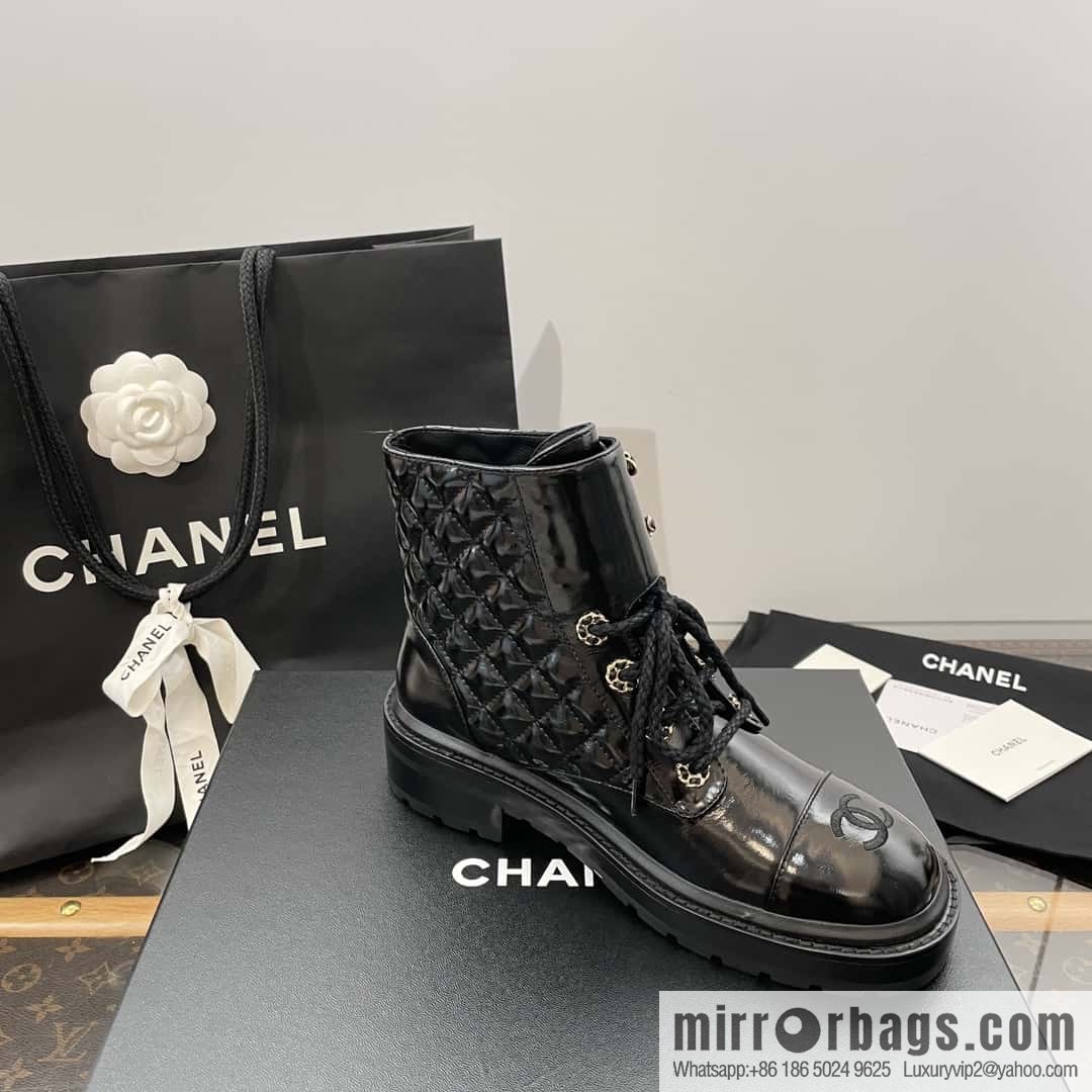 CHANEL Xiaoxiang autumn and winter classic diamond Martin boots