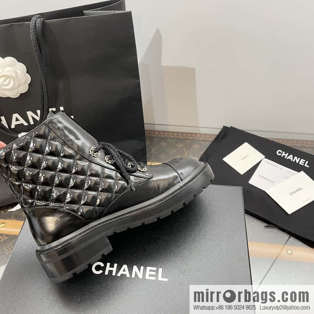 CHANEL Xiaoxiang autumn and winter classic diamond Martin boots