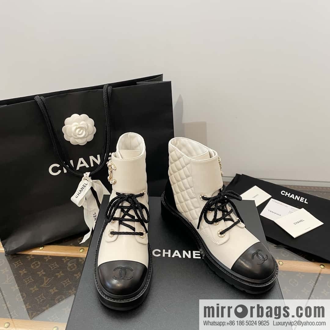 CHANEL Xiaoxiang autumn and winter classic diamond Martin boots