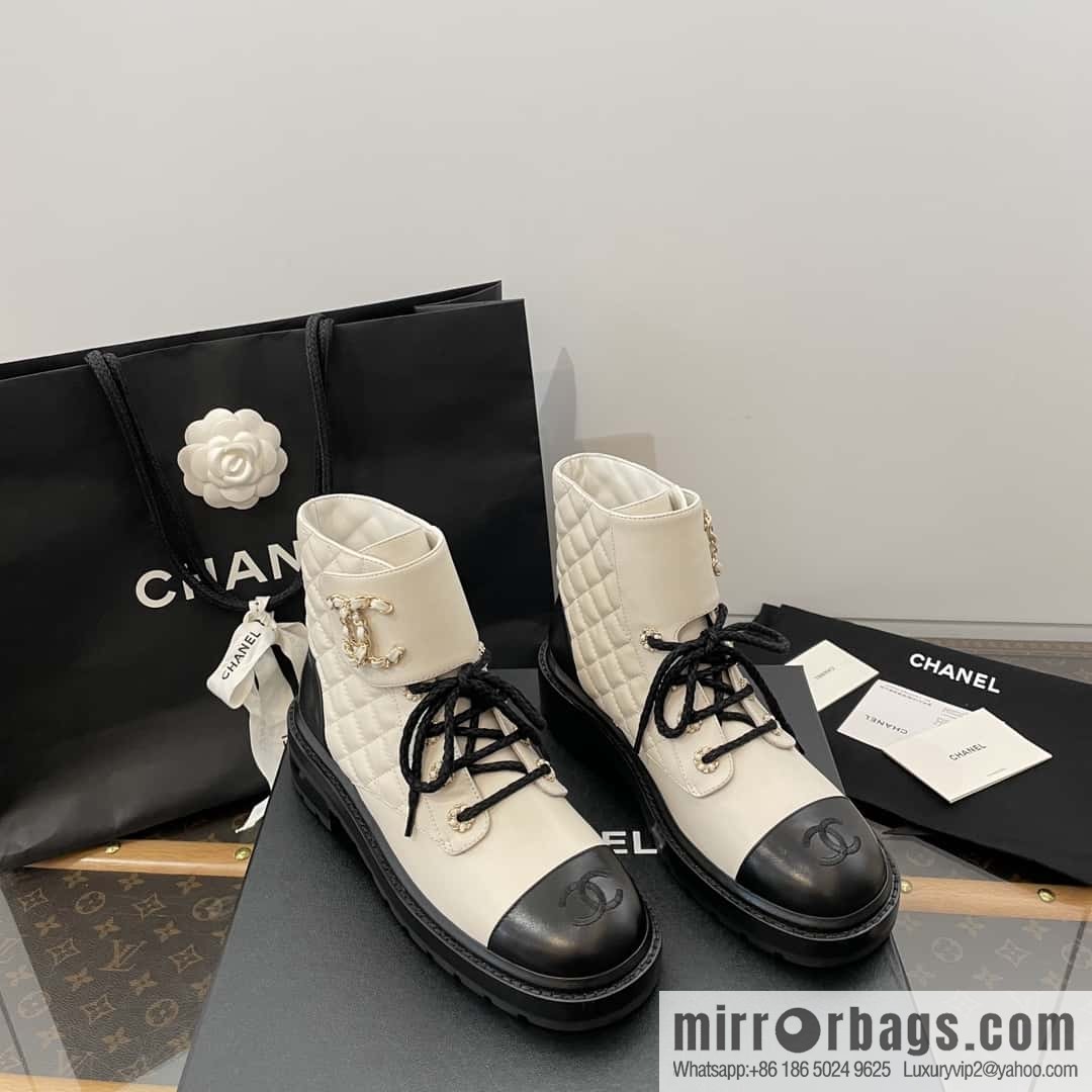 CHANEL Xiaoxiang autumn and winter classic diamond Martin boots